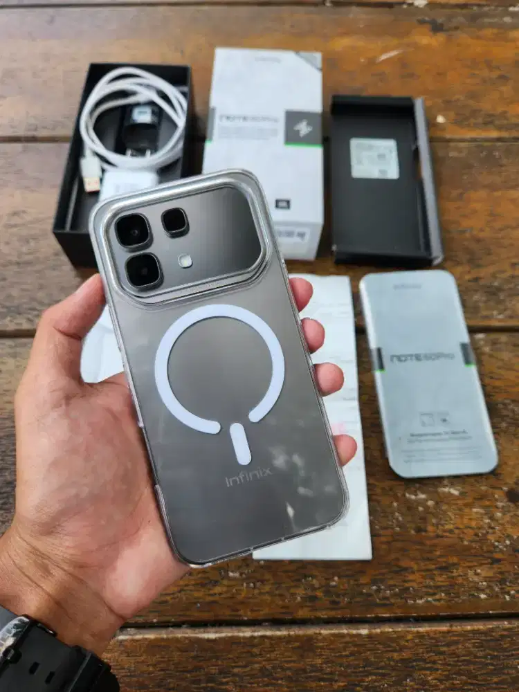 Infinix note 60 PRO 8/256 Pemakaian baru 3 minggu