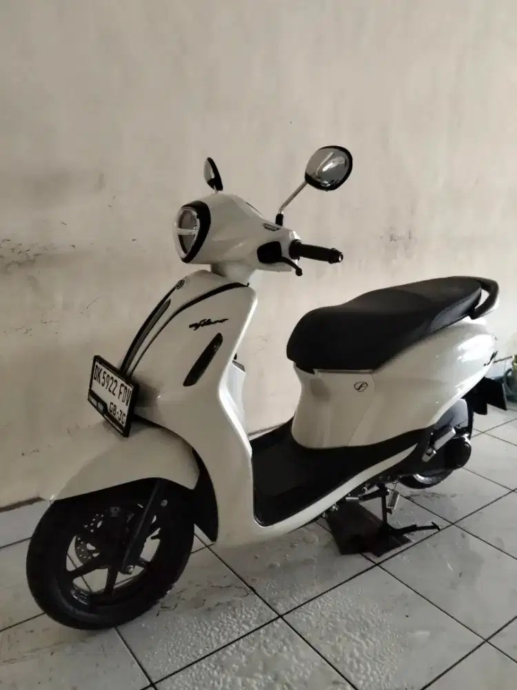 DP 2,3 JT/ BUNGA MENURUN 2% / YAMAHA GRAND FILANO 125 TAHUN 2025