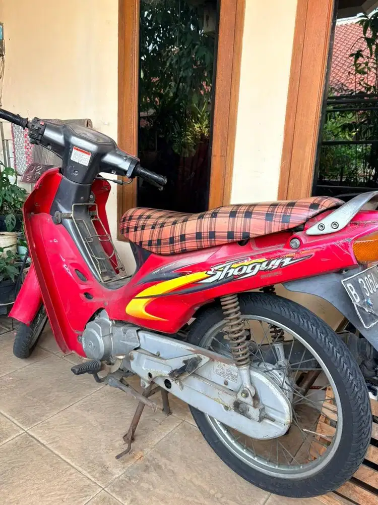 Suzuki Shogun 110 R