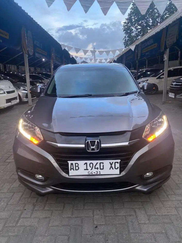 Honda HRV 1.8 SE JBL 2016 AB Sleman Istimewa Bebas Laka DP Murah