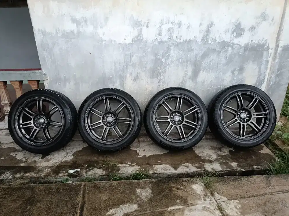 PELK' R 18. Merk HSR. Ban 95% Forceum