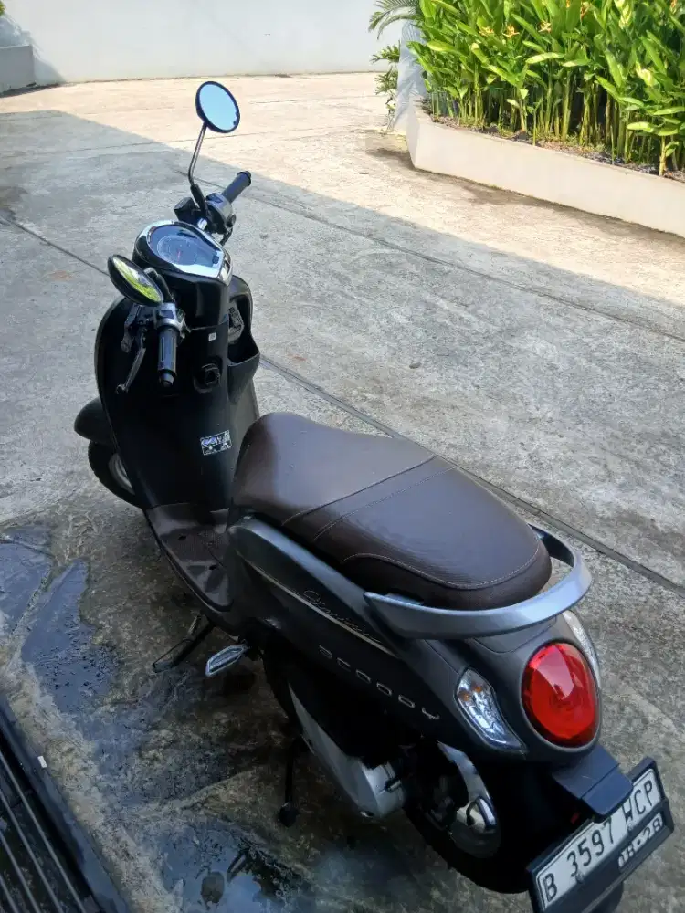 Di jual scoopy tahun 2023