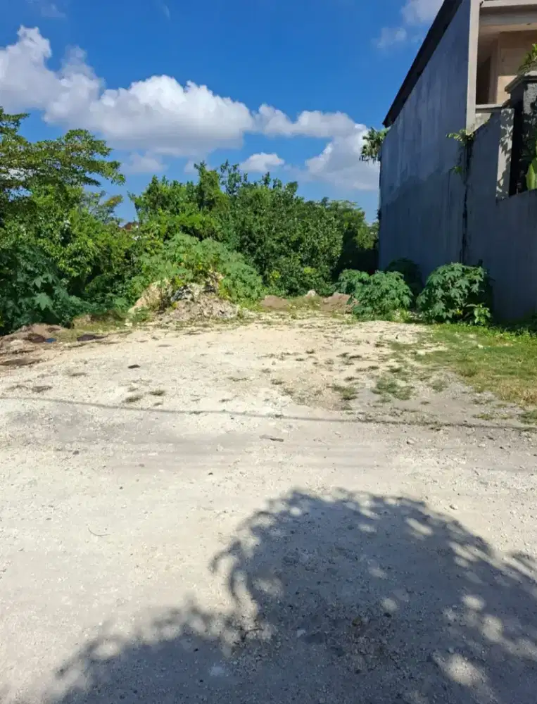 Jual tanah kosong murah di Jl Bukit Indah Bajataki Denpasar Bali