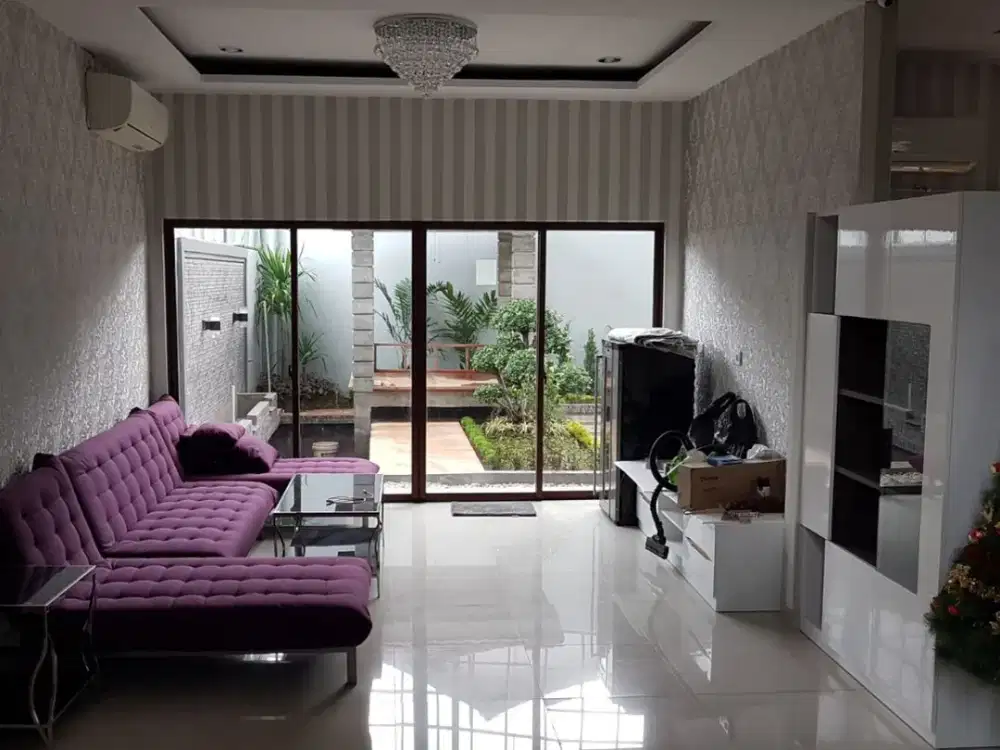 Rumah SHM Semi Furnished 2 Lantai dalam Cluster Lantana Jakarta Garden City