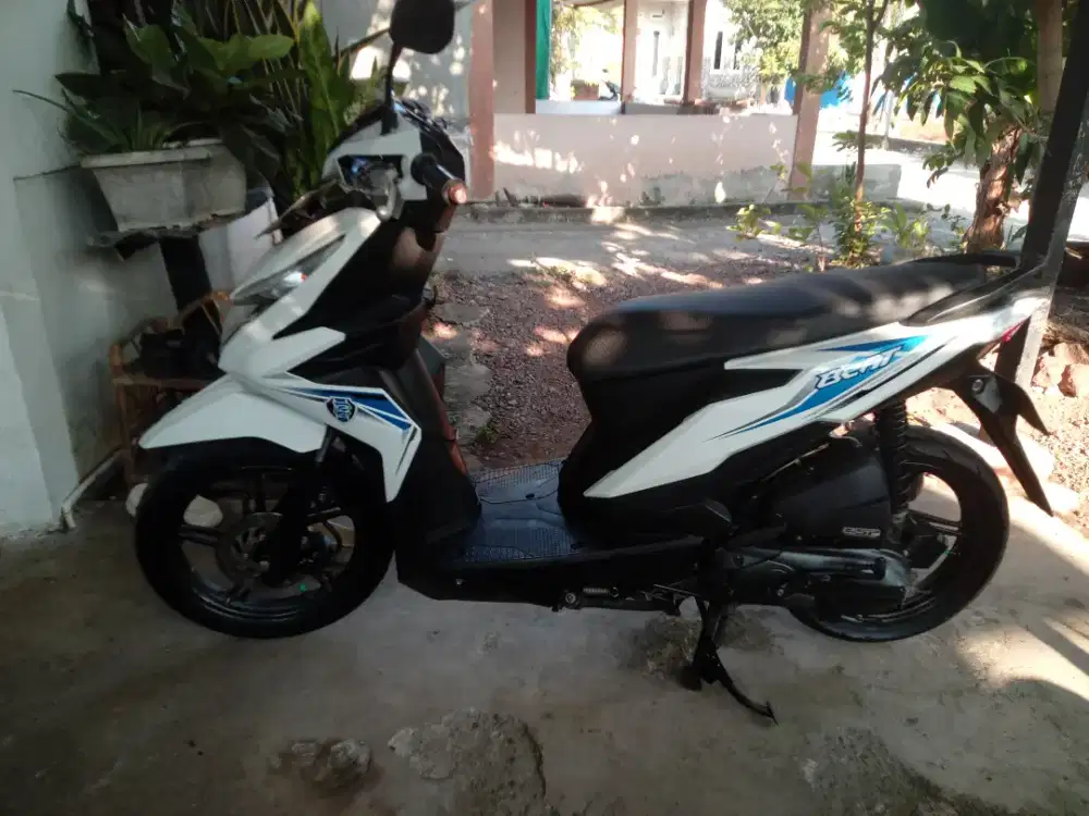 Di jual motor honda beat 2019