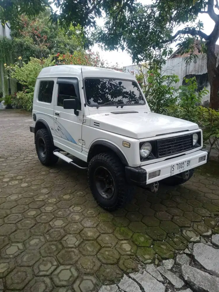 Suzuki katana 1.0 plat S 1993 pak cuk mobil bekas sektoto kediri