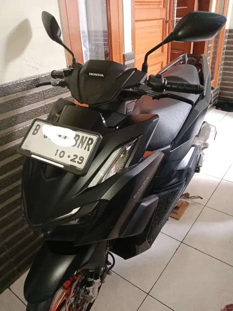 VARIO 160 TAHUN 2024 MULUSS KAYA BARU MESIN GRESS AMAN ALUSS.