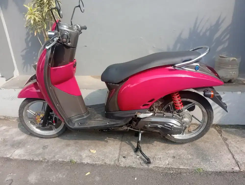 Honda scoopy karbu 2010