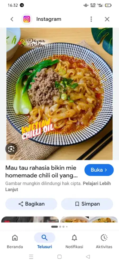 Karyawan Resto Konten Kreator