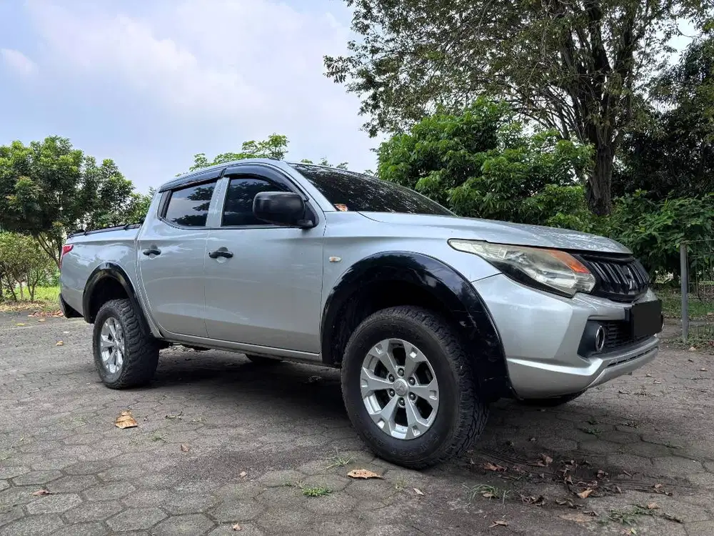 Dijual Mitsubishi Triton Double Cabin, Diesel 2500 HDX 4x4