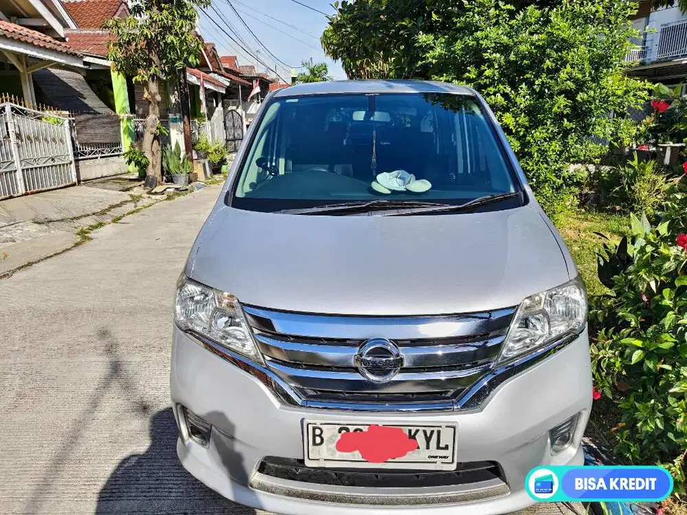 Nissan Serena 2015 Bensin