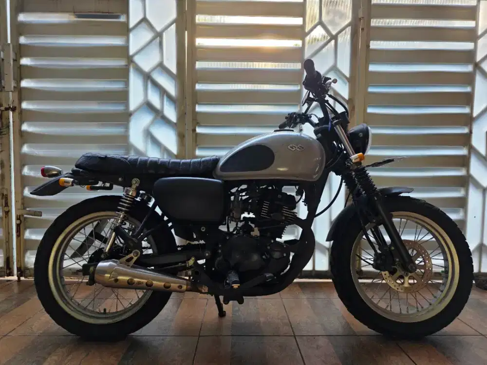 Kawasaki W175 SE