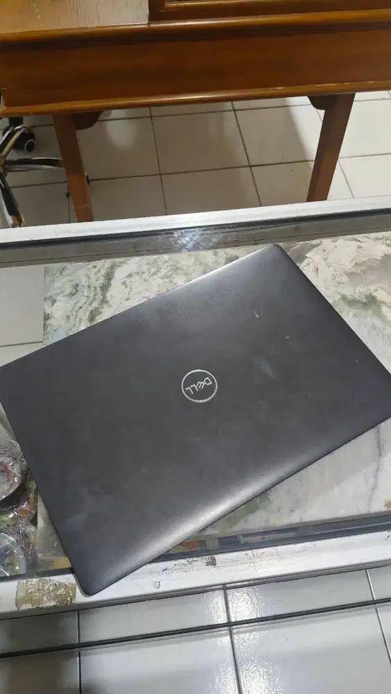 Laptop Bekas Dell Bisnis