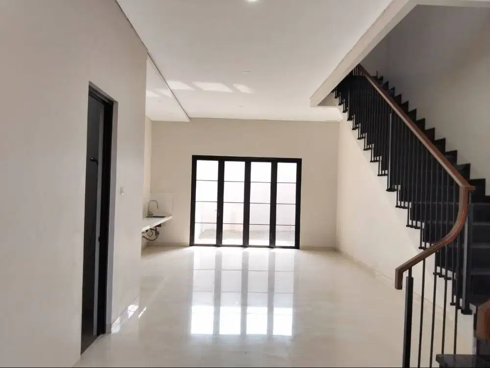 Rumah Dijual Singgasana Pradana Bandung Baru Siap Huni