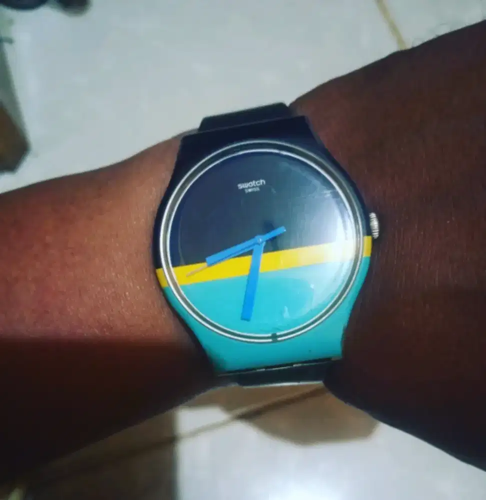 Jam Swatch New gen kondisi Normal