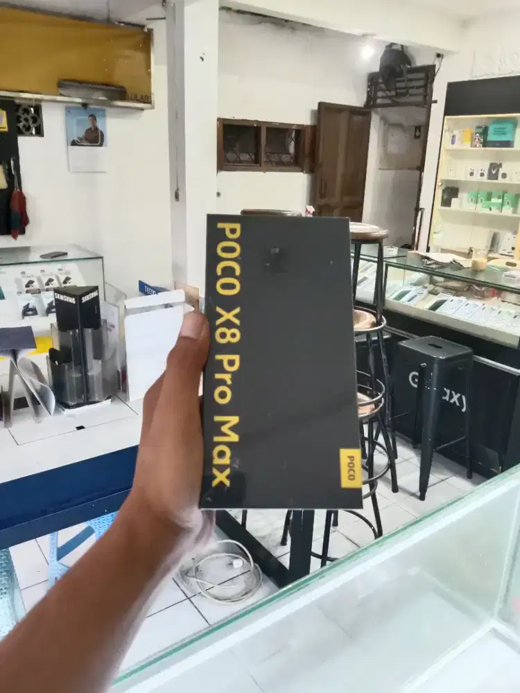 Fast respon WA Poco X8 Pro Max 5G 12/512 garansi resmi 15bln