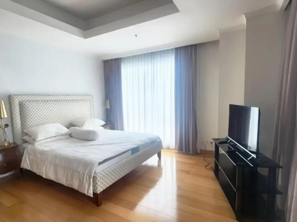 Sewa Kempinski Private Residence Tower Sky 2BR Balkon Furnished