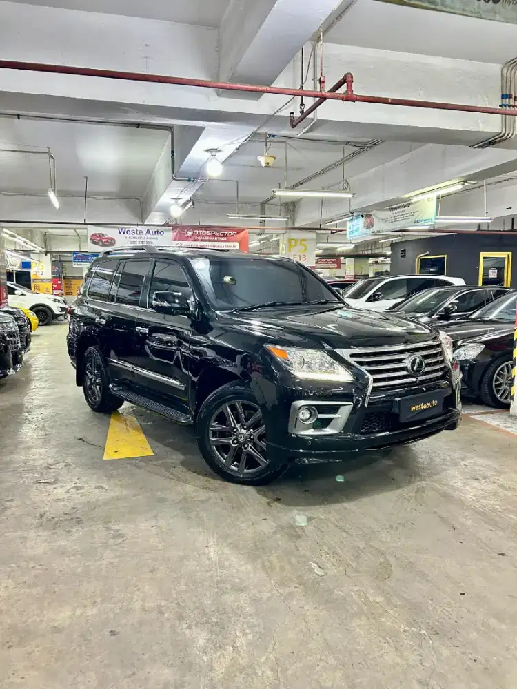 KM 88rb Lexus LX570 Fsport V8 4x4 ATPM 2015 nik 2014 Like New LX 570