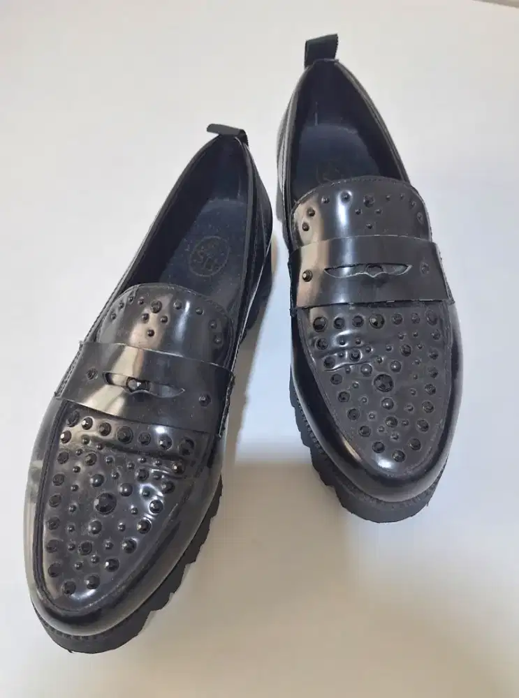 Sepatu Wanita Good Condition