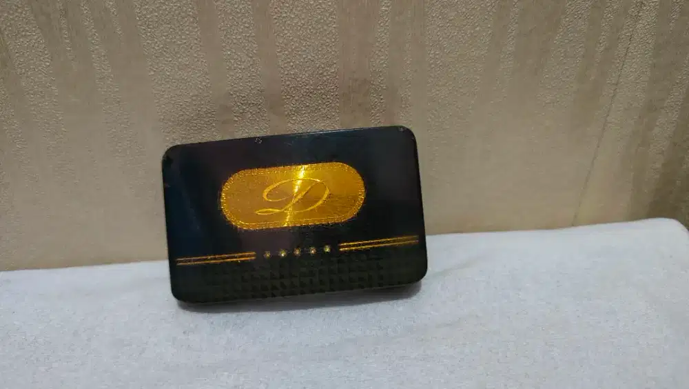 Kepala Gesper Merk St Dupont Made in France ada serinya dan kode 24K