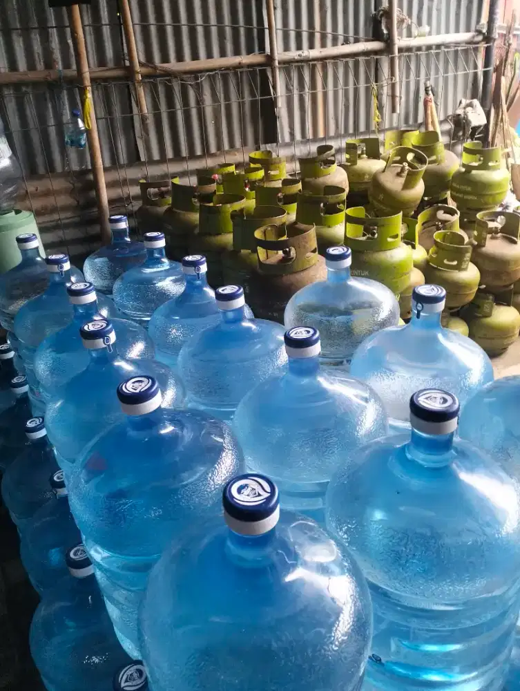 Dibutuhkan karyawan untuk pengantaran galon dan gas