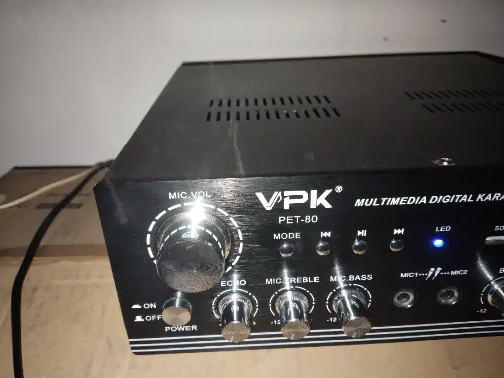 Amplifier masjid menggelegar