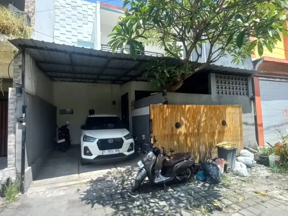 RUMAH SEMI VILLA 2 LANTAI DI JL GN TANGKUBAN PERAHU DENPASAR BARAT
