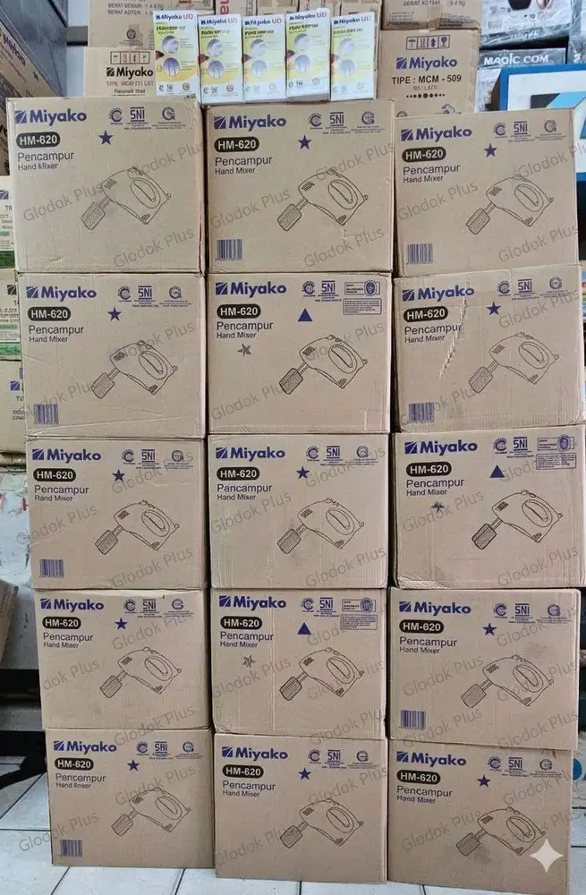 dicari lowongan kerja staff pria toko online elektronik di cilandak