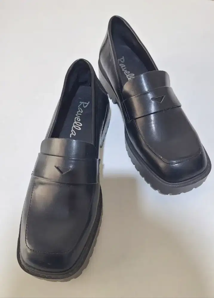 Sepatu Wanita Kondisi Super Bagus