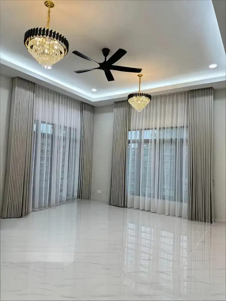 Gorden / vitrase / vertikalblinds / rollerblinds / venetianblinds