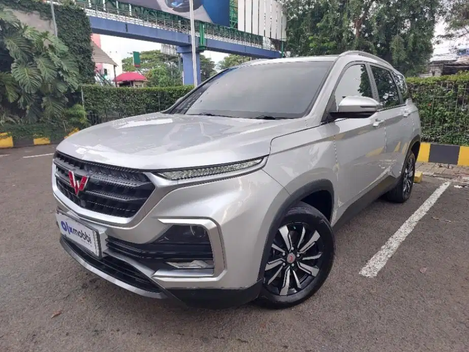 LOW DP Wuling Almaz 1.5 Exclusive 5-Seater Bensin-AT 2019 SIL