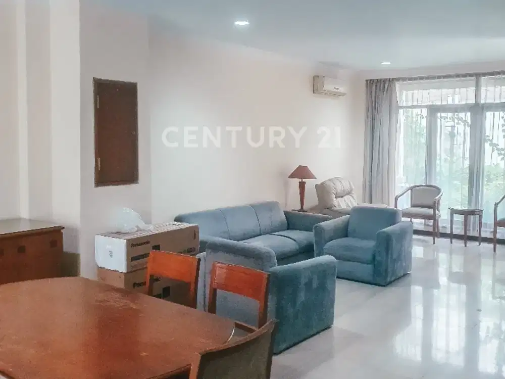 Sewa Rumah Townhouse Siap Huni Di Menteng