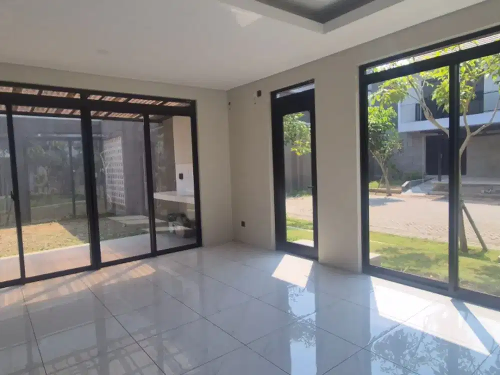 Posisi Hook, Rumah Tinggal Siap Huni Ditatar Terbaru Kota Baru Parahyangan, Bandung