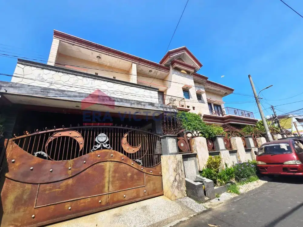 Rumah Hook 2 Lantai Kokoh Lowokwaru Lokasi Premium Dekat Kampus