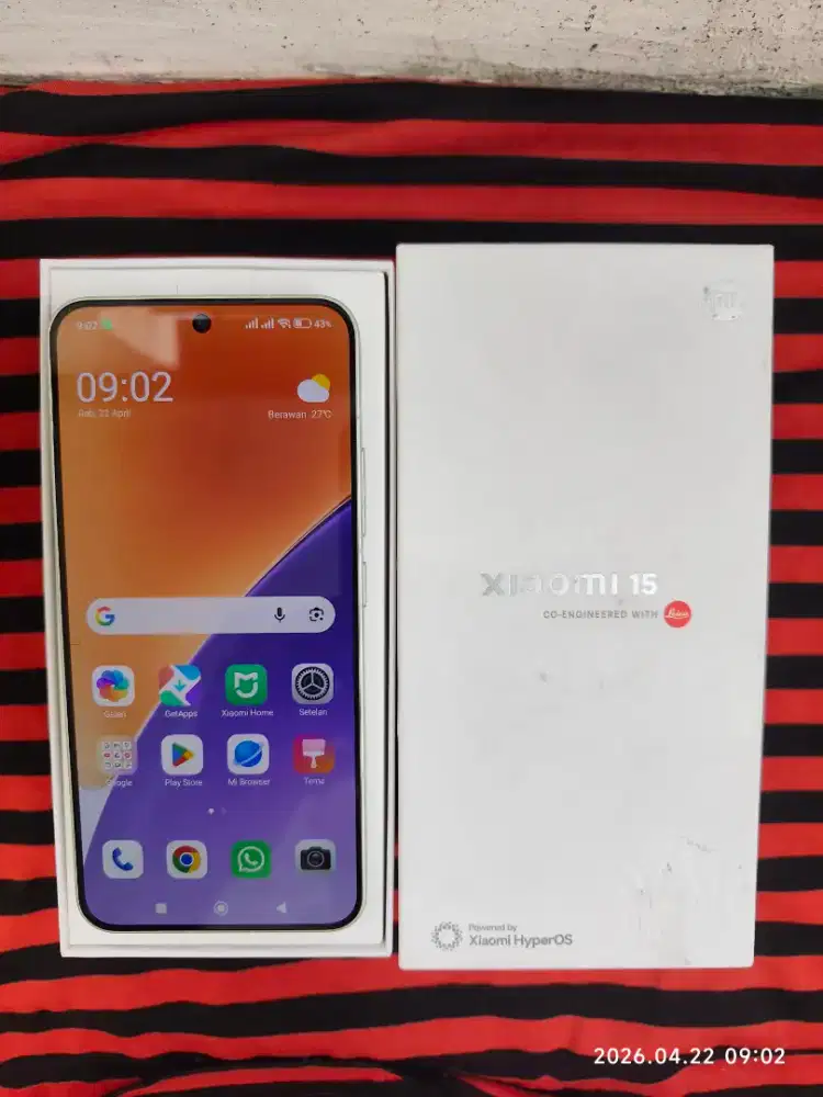 Xiaomi 15 12/256 Fullset ori segel mulus no minus garansi 2027