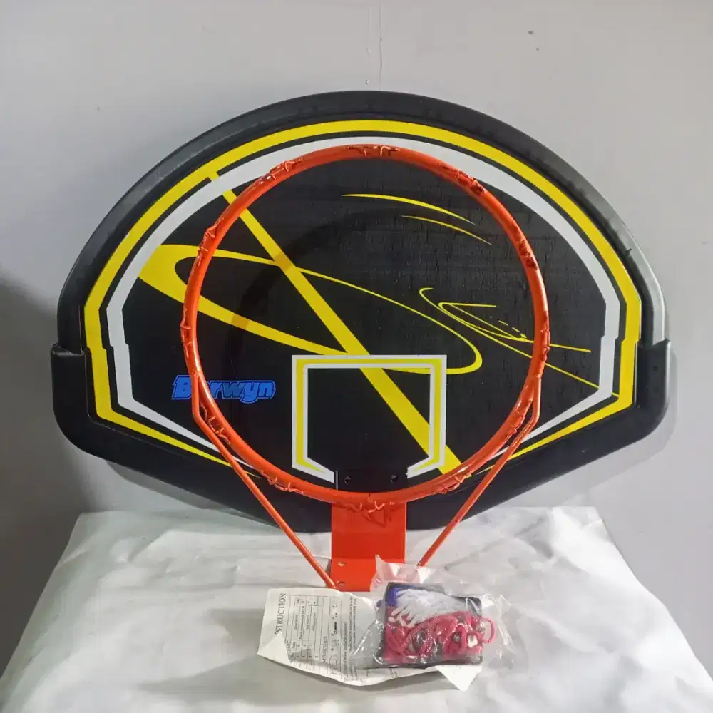 Set Ring Basket Berwyn dengan Backboard, Jaring & Baut Pemasangan