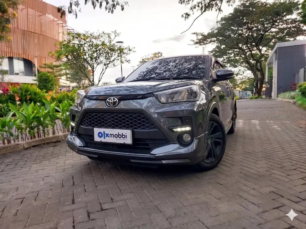 TDP 1 JUTA Toyota Raize 1.0 T GR SPORT One Tone AT 2021 Abu CAJDD