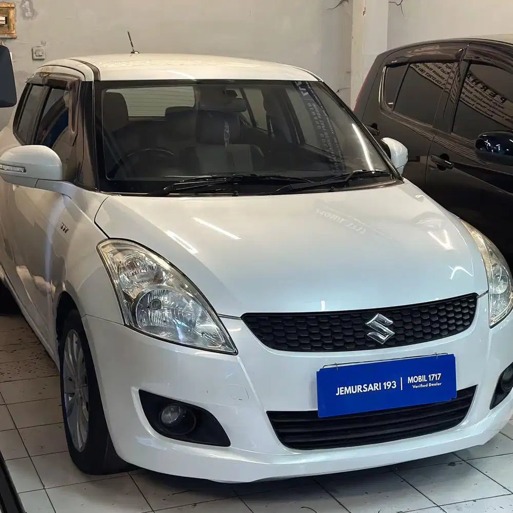SUZUKI SWIFT GX 1.5 MT 2015 PUTIH
JL.RAYA JEMURSARI 193-195 MOBIL 1717