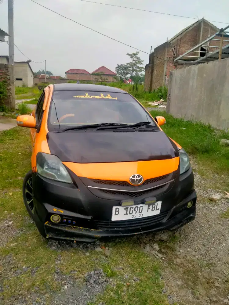 Vios Limo mantan terindah warna kuning taxi bumble bee