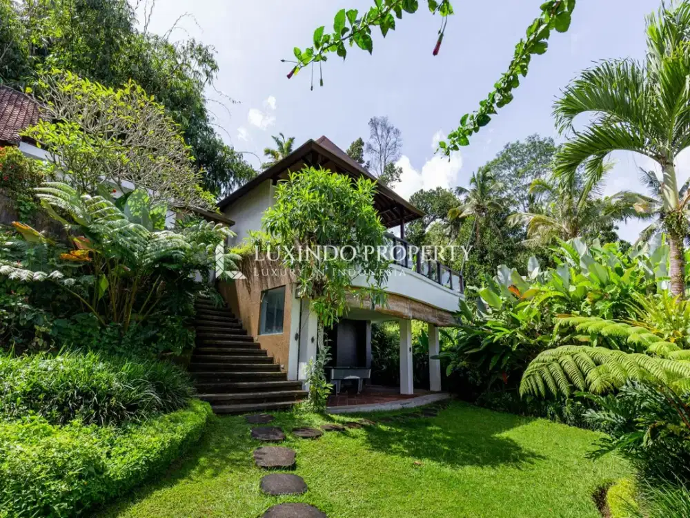 DIJUAL VILLA DENGAN 7 KAMAR TIDUR DI KELUSA, UBUD - Thumbnail 4