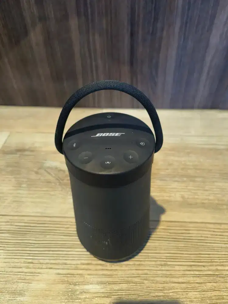 Speaker Bose Soundlink Revolve + / Bose Soundlinl Revolve Plus.