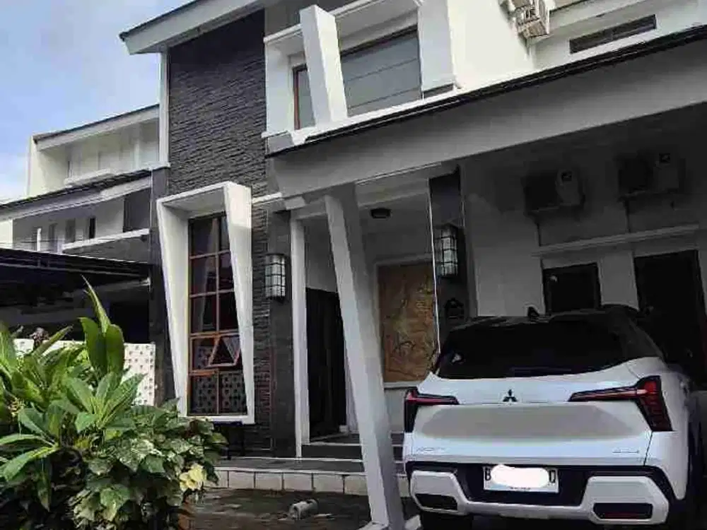 Rumah 2 Lantai Siap Huni Grand Wisata LT120 LB160 Bonus 5 AC