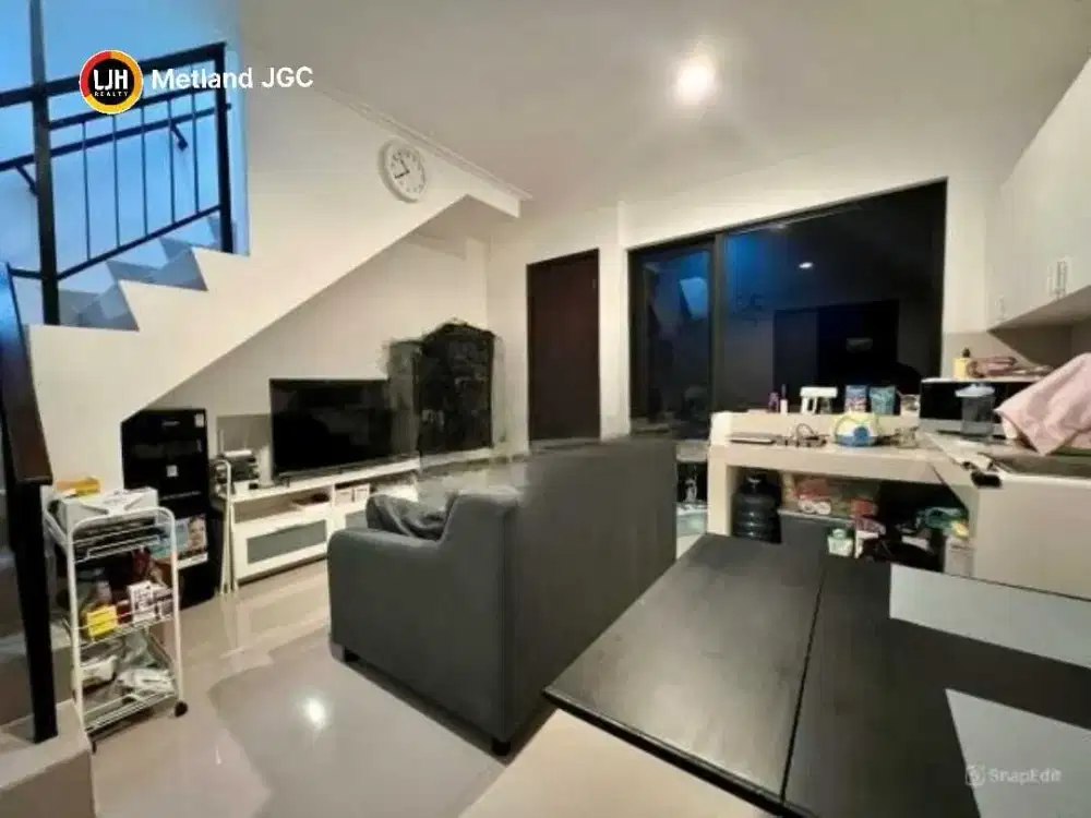 Dijual Rumah Minimalis 2lt Luas 45 di PIK 2 Cluster California Jakarta Barat