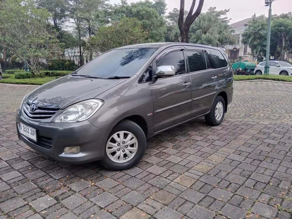 Toyota Kijang Innova 2009 Diesel