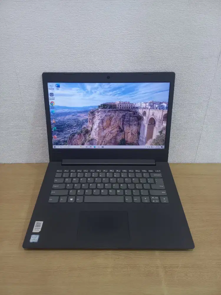 Lenovo IP 130-14IKB / RAM 8GB + SSD