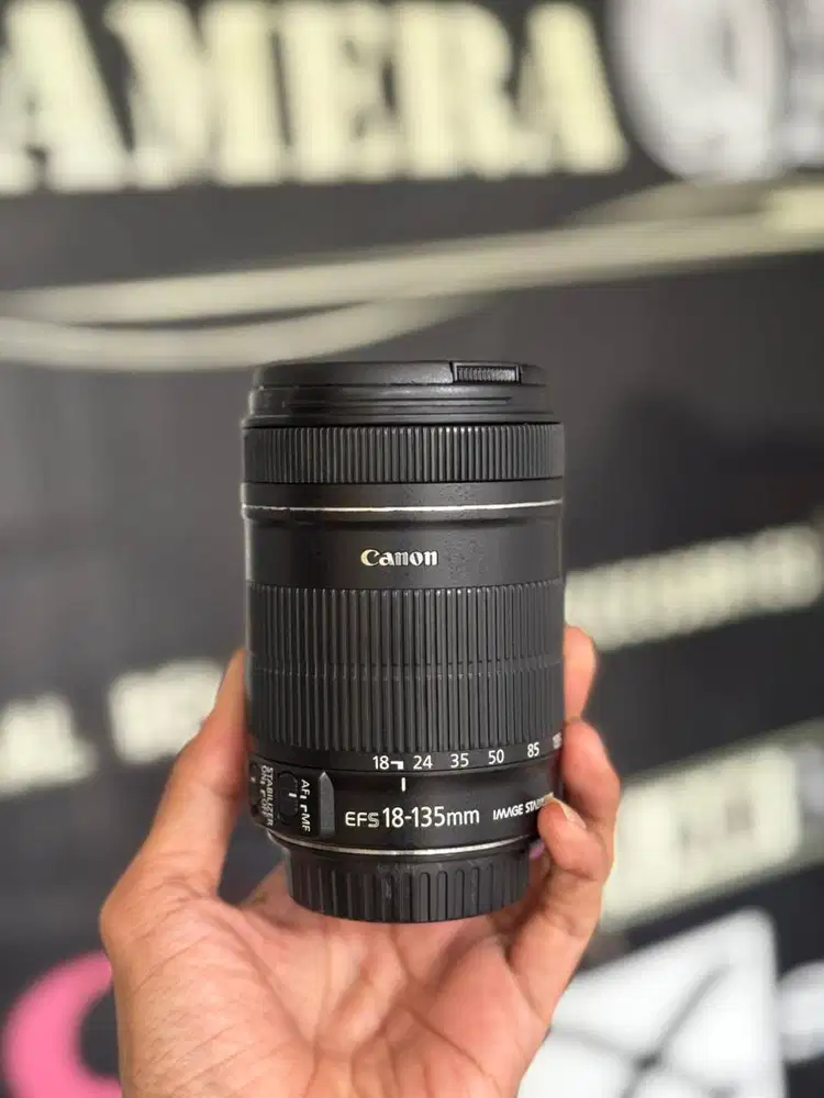 Canon EFS 18-135mm IS Mulus