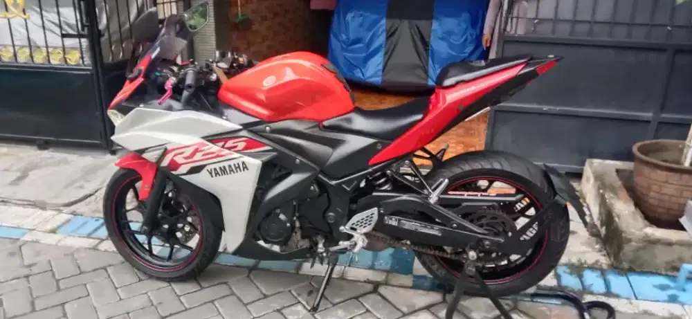 Yamaha R25 tahun 2014