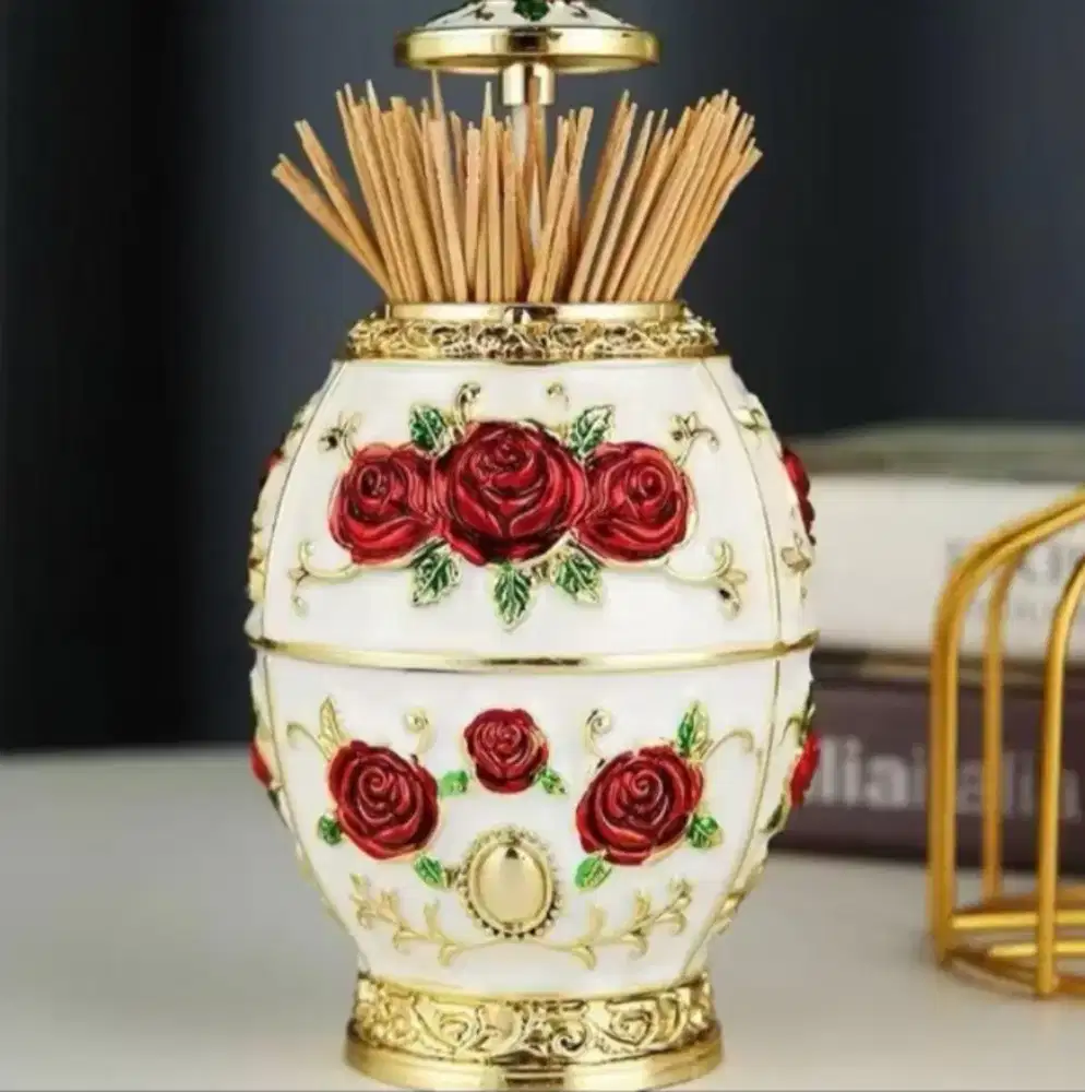 Tempat tusuk gigi mewah