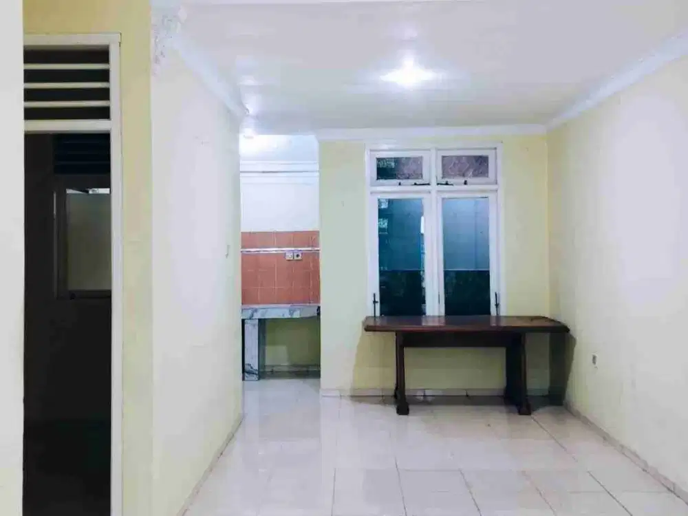 Disewakan rumah bagus siap huni di Metland Menteng Jakarta Timur