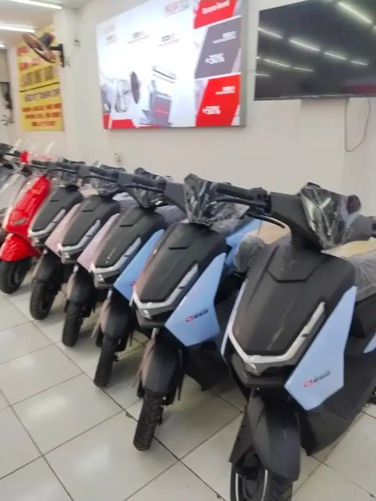 UWINFLY D66B SEPEDA LISTRIK DENGAN DINAMO 600WATT